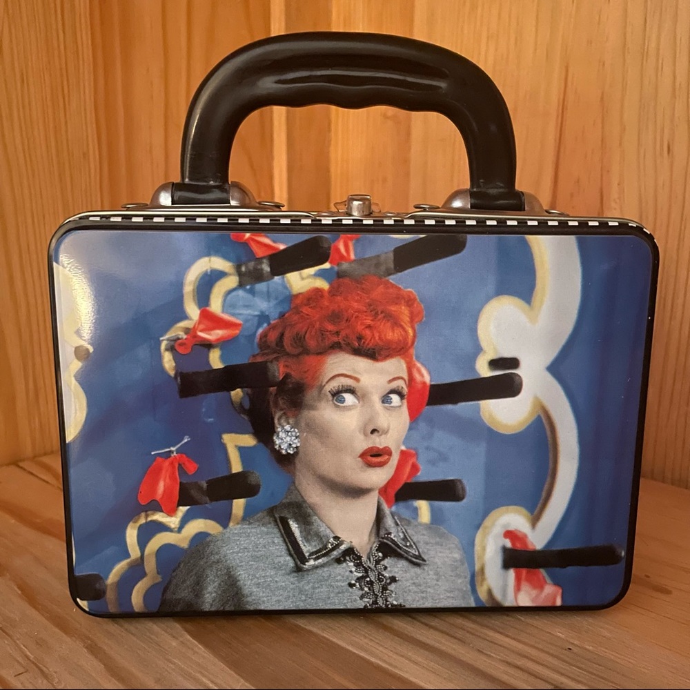 Nostalgic I Love Lucy Lunch Box - Picture 2 of 4
